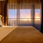 Metropol 4*