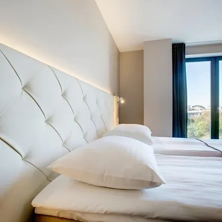 Metropol Hotel