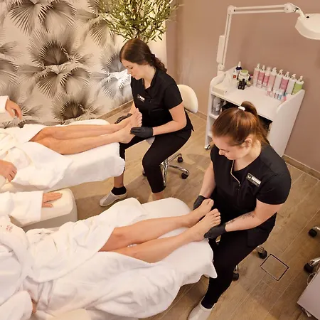 Metropol מלון טאלין