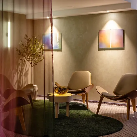 Metropol 4*
