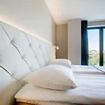 Metropol فندق