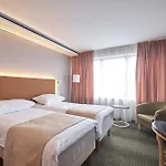 Metropol 4* تالين