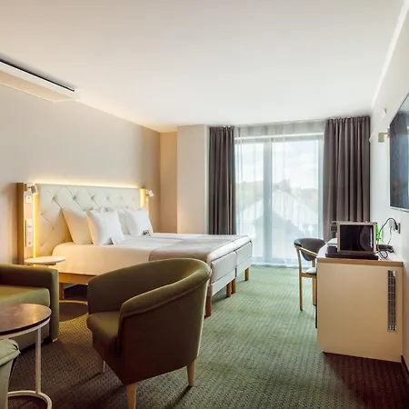 Metropol 4*